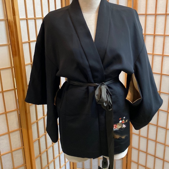 Other - EUC Beautifully Made Kimono